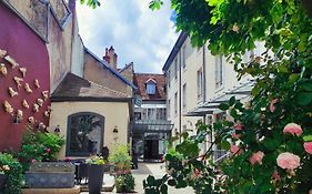Hotel De Paris